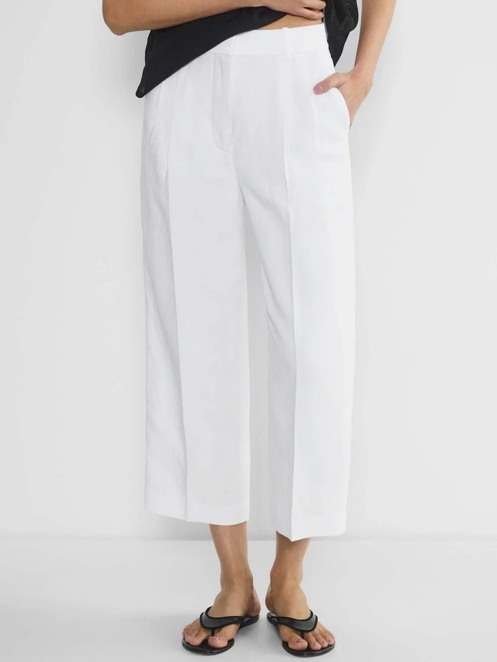 Aritzia Wilfred The Effortless Pant Size 4 White Cruise Linen Wide-Leg Cropped